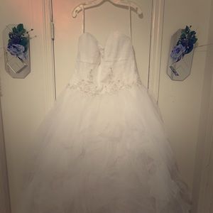 David’s bridal wedding dress